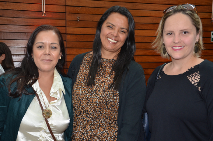 Viviane Marques, da Flot com Elenilde Rodrigues e Taciana Meirelles, da Nova Operadora
