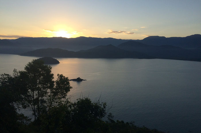 Após decisão federal de liberar estradas, Ubatuba se prepara para combater o coronavírus 1 Bloqueio de estradas tinha o objetivo de impedir rápida propagação do novo coronavírus no litoral