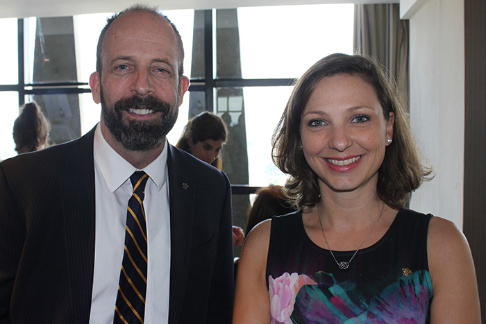 Relais & Châteaux projeta crescimento de 25% no Brasil 1 David Woodward e Nelly Pager, do Relais & Châteaux