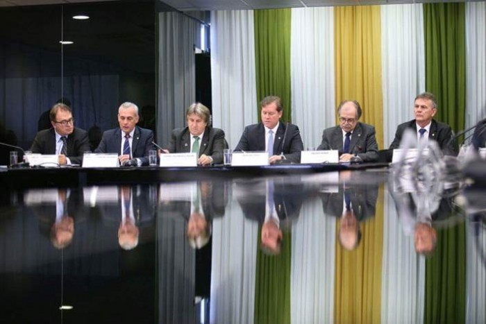 MTur garante mais promoção para a região Sul Além dos líderes do turismo do Brasil, a reunião também teve a presença de representantes políticos dos estados do Sul (Foto: Roberto Castro/MTur)