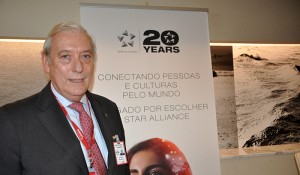 Veja fotos comemorativas dos 20 anos da Star Alliance no RIOGaleão