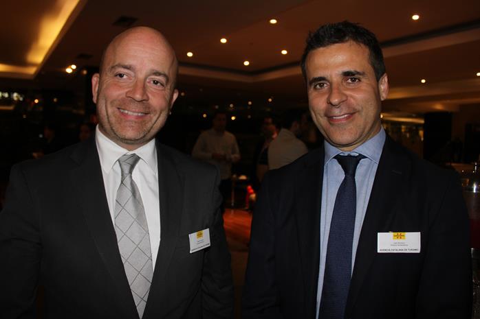 Barcelona espera um milhão de turistas a mais com parque da Ferrari 1 Patrick Torrent, diretor Executivo do Conselho de Turismo da Catalunha, e Joan Romero, diretor para América do Sul da Agência Catalana de Turismo