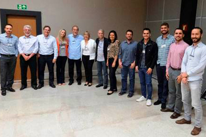 Diretores da Embratur passam por programa de atualização; entenda Diretores da Embratur que passaram pelo programa, visando a adaptação aos dias atuais (Foto: Divulgação)