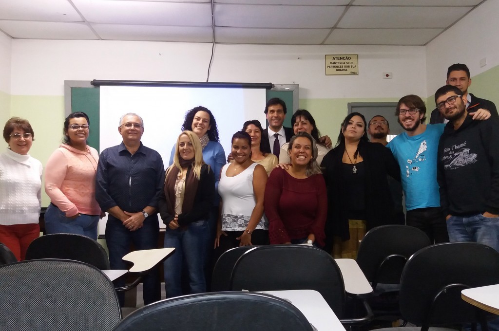 Foram treinados 50 estudantes da instituição.
