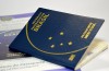 Restrições de viagem derrubam peso de passaportes do Brasil e dos EUA