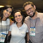 Caroline Guimarães, da Accor, entre Paloma Fernandes e Milton Duarte, do Golden Tulip Caroline Guimarães, da Accor, entre Paloma Fernandes e Milton Duarte, do Golden Tulip