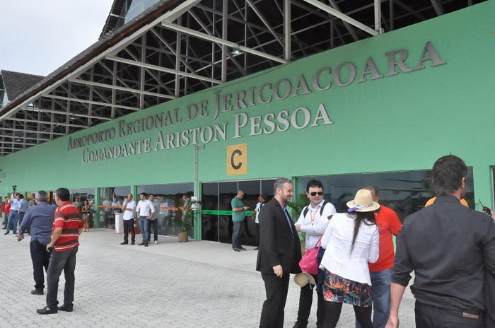 Fachada do recém inaugurado para voos comerciais Aeroporto regional de Jericoacoara