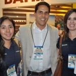 Mauricio Lemos, do Monte Pascoal, com Camila Nagamine e Eloá Ragonha, do Expedia Mauricio Lemos, do Monte Pascoal, com Camila Nagamine e Eloá Ragonha, do Expedia