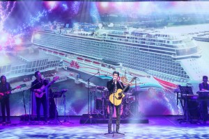 NCL batiza Norwegian Joy em cerimônia luxuosa na China Show ao vivo durante batismo oficial