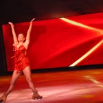 Show tem performances em grupo e individuais dos patinadores