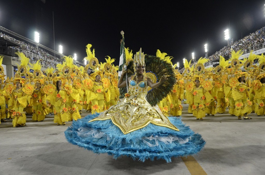 Carnaval do Rio atrai turistas de todo o mundo