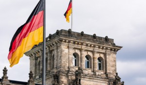 Alemanha começa a reabrir espaços comerciais na próxima semana