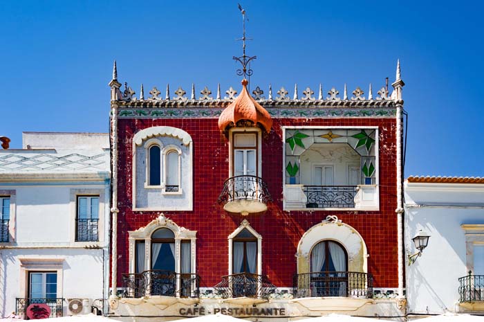 Alentejo recebe 37,5% mais brasileiros no 1S17 Café Águias de Ouro - Estremoz