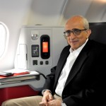 O fundador da Avianca, José Efromovich, embarcou para o voo inaugural