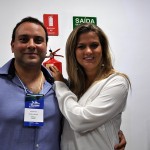 Rafael de Oliveira, diretor da Unidas com sua esposa Jessica