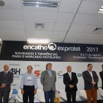 Solenidade de abertura com autoridades Solenidade de abertura com autoridades