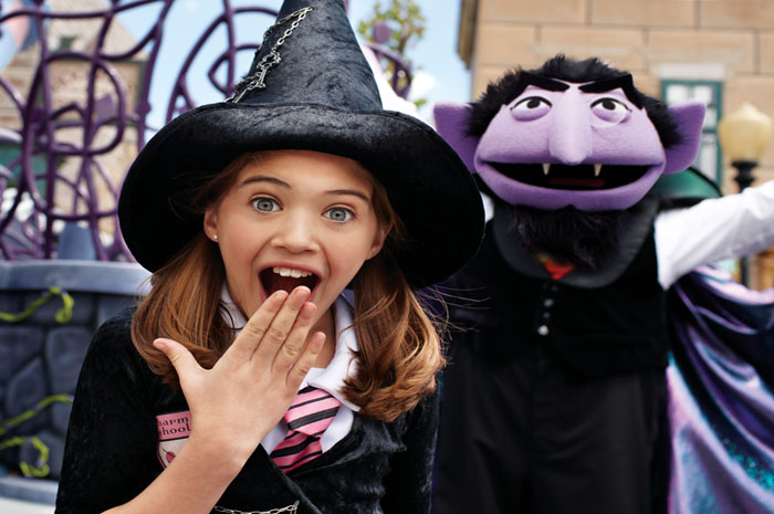 Veja as atrações do Halloween Spooktacular do SeaWorld Orlando Spook Count and girl_125202_2048px