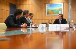 Beltrão se reúne com autoridades do Turismo para debater soluções