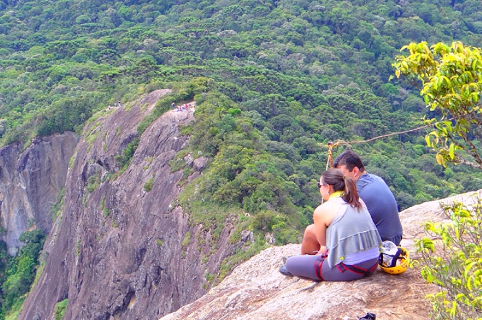 91% dos brasileiros estão buscando locais mais tranquilos para viajar 1 O ecoturismo, como a subida à Pedra do Baú, ganhou maior destaque com a ampliação (Foto: Divulgação)