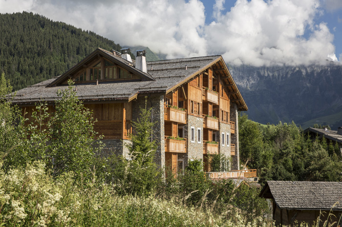 Four Seasons inaugura hotéis em destinos cobiçados; veja quais Four Seasons Hotel Megève