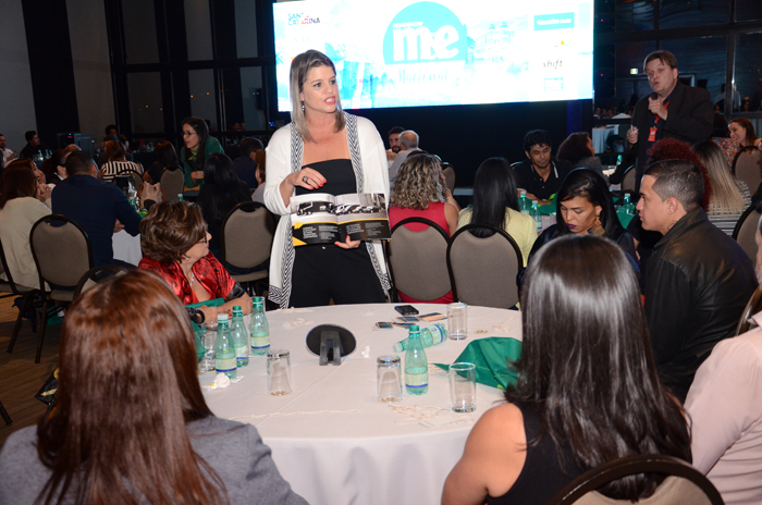 Roadshow M&E: parceiros e agentes trocam conhecimento no Speed Networking; veja fotos 1 Gisela Oliveira, da Shift