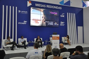 Palestra discutiu fraudes no mercado de viagens