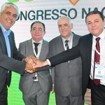 Paulo Octavio, da Reed, Manoel Linhares e Dilson Jatahy, da ABIH Nacional, e Eliseu Barros, da ABIH-CE