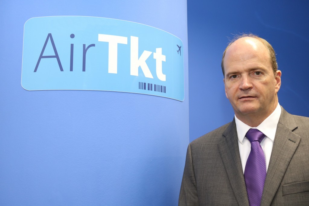 Entidades elaboram conjunto de medidas de biossegurança para agências 4 Ralf Aasmann, diretor-executivo da Air Tkt
