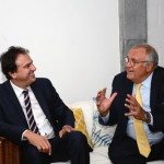 Camilo Santana, governador do Ceará, conversando com Patrick Alexandre, da Air France