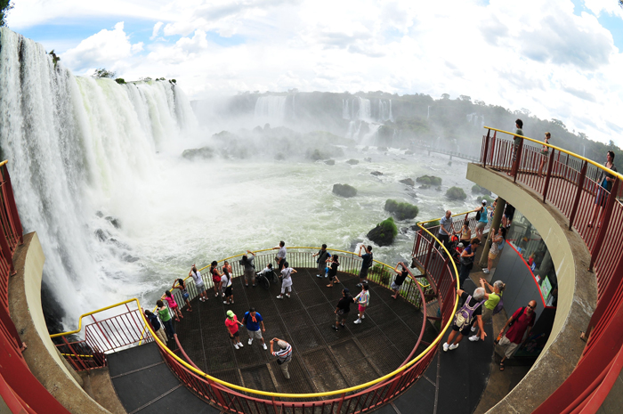 Foz do Iguaçu cresceu 9,3% no número de turistas internacionais em 2018. (Foto Marcos Labanca)