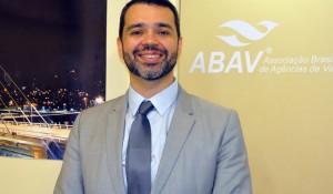 Abav-SP firma parceria com a HSMAI Brasil