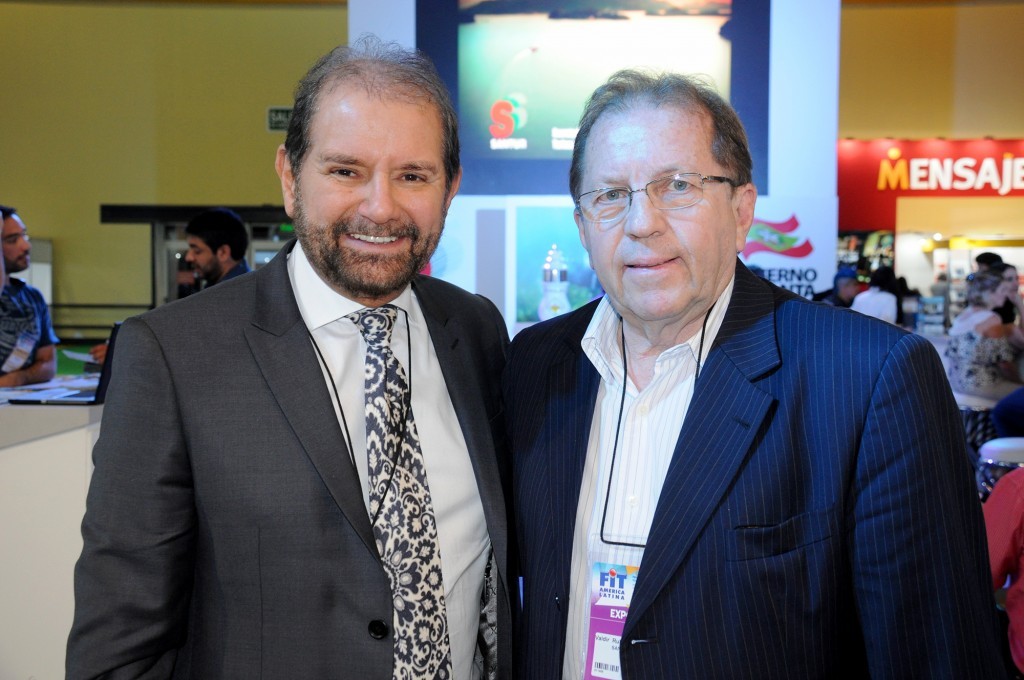 Guilherme Paulus, presidente da GJP, e Valdir Walendowsky, presidente da Santur