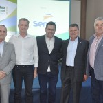 Jaime Nascimento, da Itaipu, Altino Voltolini, do Iguassu CVB, Gilmar Piola, secretário de Turismo, Felipe Gonzales, do CNTur, e Newton Angeli, do Festival de Turismo de Foz