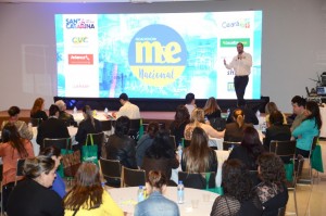 João Taylor, diretor do M&E fala para cerca de 100 agentes em Porto Alegre