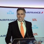 Paulo Kakinoff, presidente da Gol, também discursou