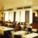 Restaurante no terreo aberto ao público Restaurante no terreo aberto ao público