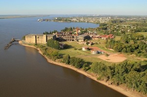 Rio Negro 2 - Paisagem Industrial de Fray Bentos _panoramica anglo Fuente IDRN