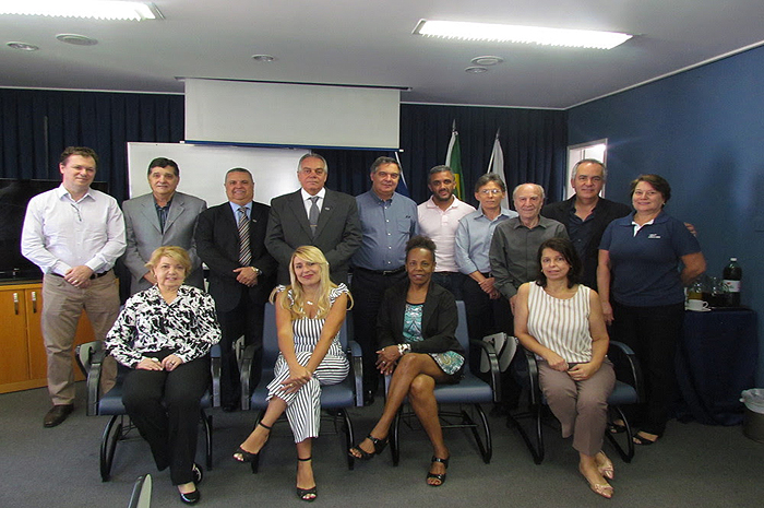 Abav-MG reelege José Maurício de Miranda Gomes Membros da diretoria e da comissão eleitoral (Foto: Elen Castro)