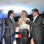 Caroline Putnoki brinda com Jean-Philippe Pérol e o cônsul da França em São Paulo, Brieuc Pont Caroline Putnoki brinda com Jean-Philippe Pérol e o cônsul da França em São Paulo, Brieuc Pont