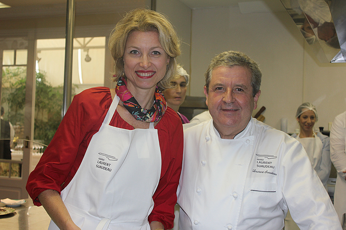 França investe em Mice; setor representa 25% do faturamento do turismo Caroline Putnoki e o chef Laurent Suaudeau