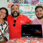 Karen Nunes, da KNX Eventos & Turismo, com Alessandr Vieira e Rodrigo Conde, da Rio Line Turismo