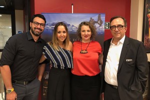 Flavio Policarpo, da Scenic, com Paula Trigo, Maísa Hatty e Ricardo Alves, da Velle, representante da Scenic do Brasil