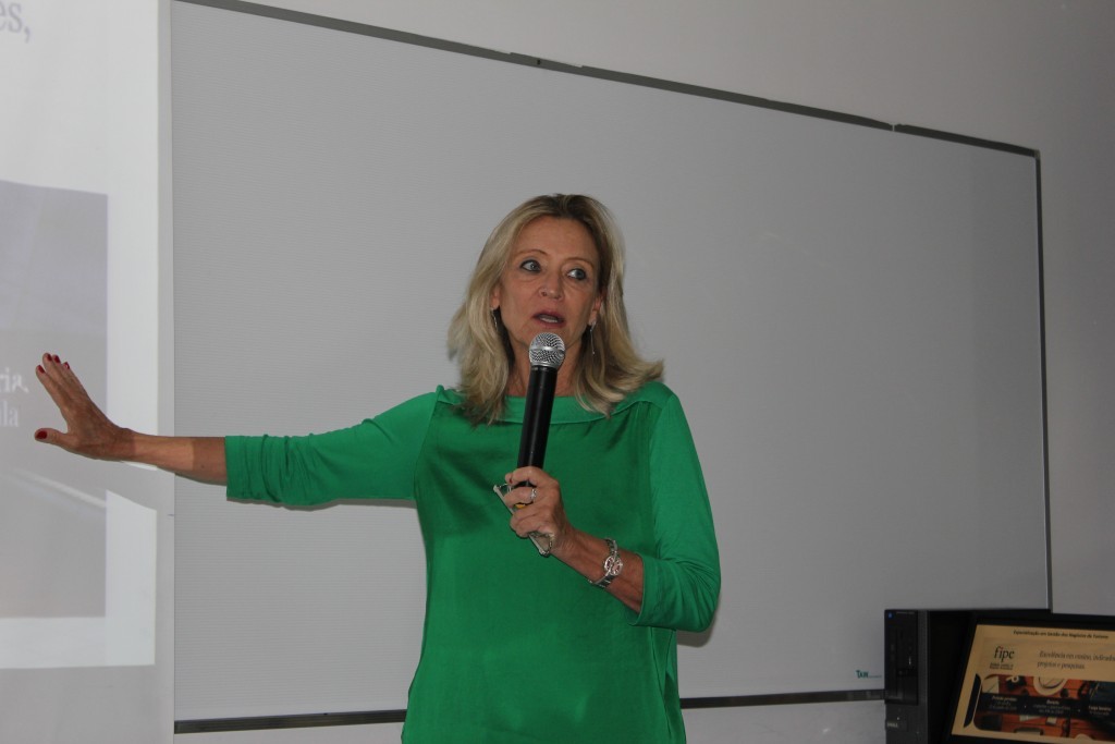 Beatriz Lage (Coordenadora) , professora da Fipe/USP 