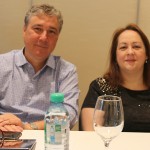 Luis Strauss, da Promotional, e Débora Quaglio, da Flytour