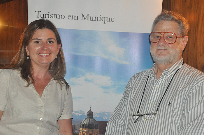 Alemanha registra crescimento de brasileiros no país; Munique é destaque Margaret Grantham, do DZT, e Giovani Lenard, do Turismo de Munique