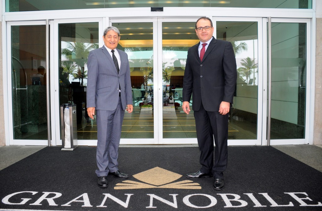 Mario Albuquerque, diretor de Operações, e Roberto Bertino, CEO do Grupo Nobile