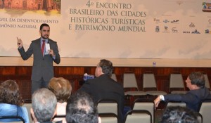 Embratur debate competitividade de parques naturais no Brasil