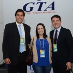 Rogerio Esteves e Gelson Popazoglo, da GTA, e Juliana Assumpção, da Aviesp