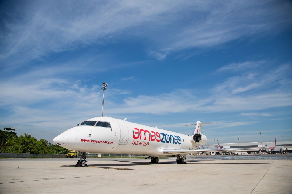 Amaszonas realizará dois voos semanais entre São Paulo e Montevidéu 1 CRJ 200 da Amaszonas