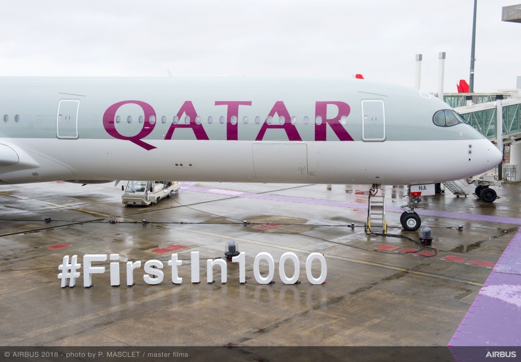 A350-1000-Qatar-Airways-first-delivery-First-in-1000-002